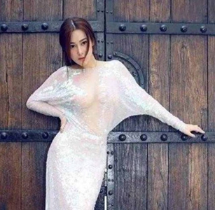 男生和女生一起羞羞,游戏新宠：甜蜜邂逅，恋爱体验升级-1